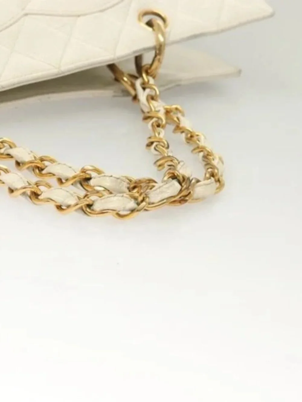 CHANEL Matelasse Chain Hand Bag Grained Calf Skin White Gold CC Auth bs26565